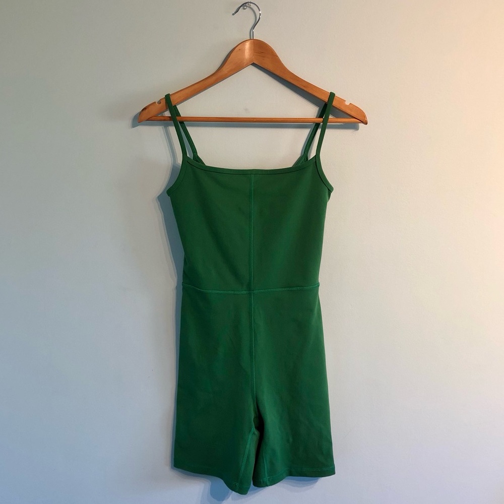 Aritzia Wilfred Free Divinity Romper 7”